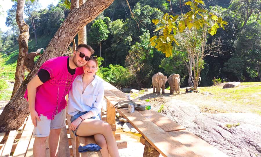 Chiang Mai: Full Day Ethical Elephant Sanctuary & Waterfall - Lunch in Mae Wang: refuel without losing the day’s pace