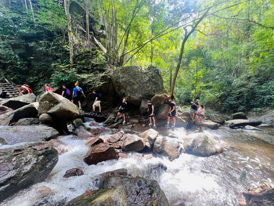 Chiang Mai Full-Day: Trekking, Tubing & Elephant Observation - Base camp lunch and downtime: a real reset before you get in the water