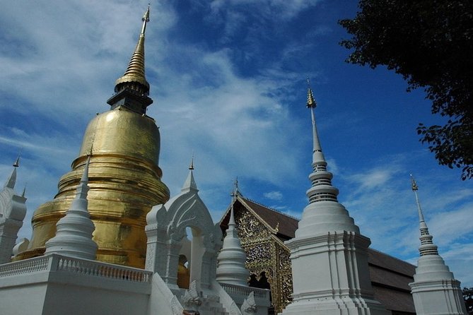 Chiang Mai: Guided City & Temple Discovery with Hotel Pickup - Dress code in temple country: plan this or you’ll lose time