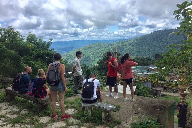 Chiang mai Hike & Downhill Bike Adventure –Suthep National Park - Stop 5: Huai Tueng Thao lake finish—lunch, swim, then back to town