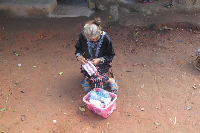 Chiang Mai : Hill Tribe Ways & Evening Chanting at Doi Suthep Temple Small Group - Price and value: why $71.28 can make sense here