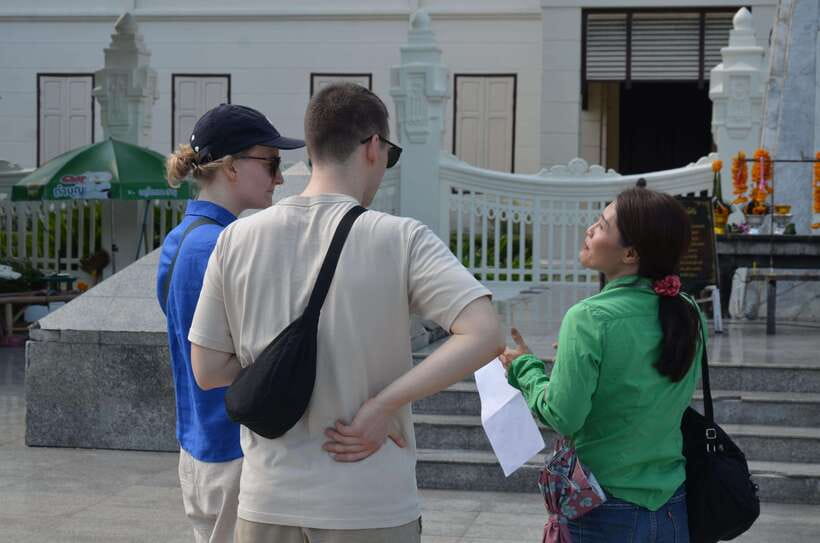 Chiang Mai: Historic Temples and City Guided Walking Tour - Key highlights to look for