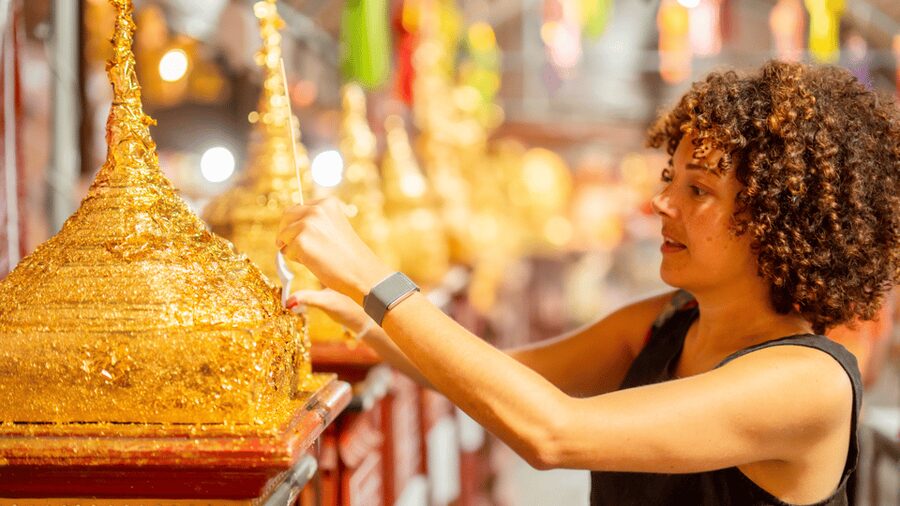 Chiang Mai: Historical and Culture Exploration Walking Tour - The pacing: how a 2.5-hour walk actually feels on the ground