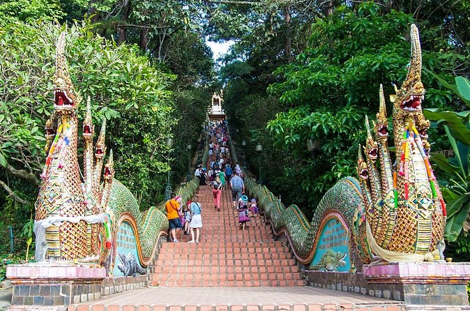 Chiang Mai Iconic Temples and City Tour - Dress Code and Temple Etiquette: The Fast Rules That Save Your Day