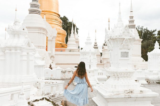 ️ Chiang Mai Instagram Tour: Most Famous Spots (Private and All-Inclusive) - Markets and artisan stops: Warorot, Bo Sang umbrellas, and flower moments