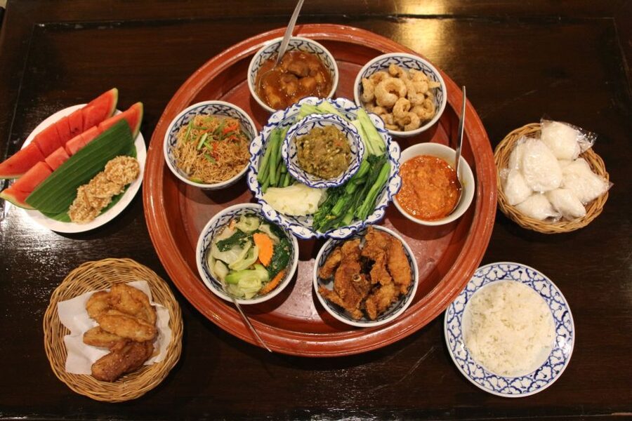 Chiang Mai: Khan Toke Traditional Meal & Dancing Performance - Key things to know before you go