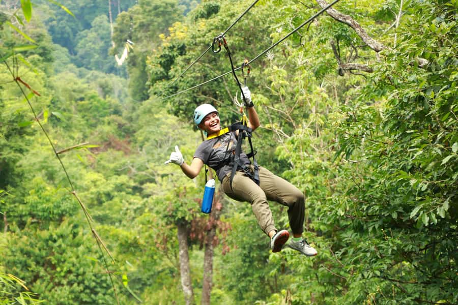 Chiang Mai: Kingkong Smile Zipline with Lunch and Transfers - Lunch: a Thai buffet that actually helps you keep energy