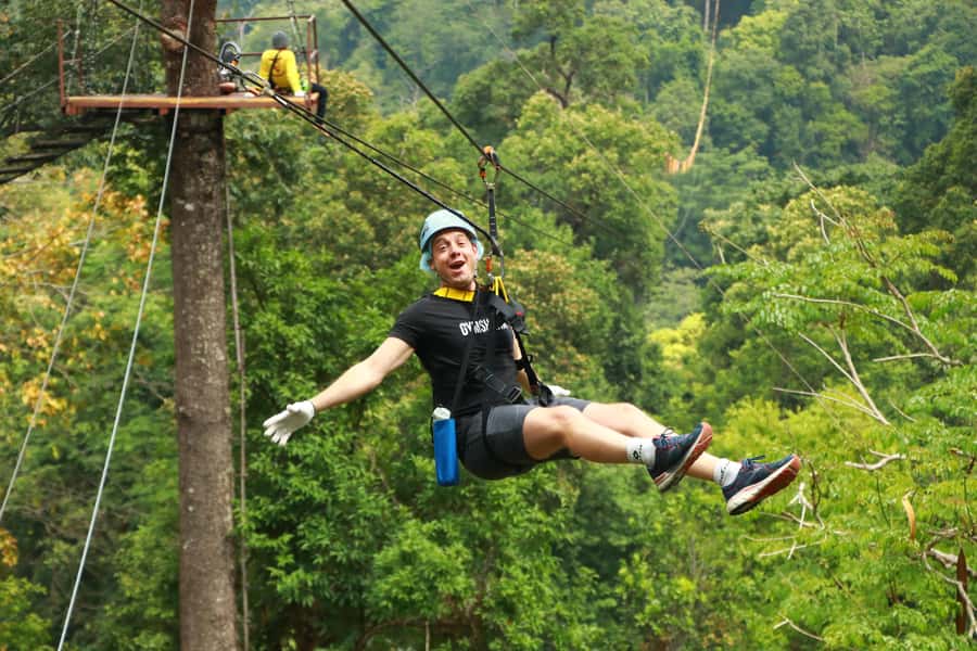 Chiang Mai: Kingkong Smile Zipline with Lunch and Transfers - Should you add the photographer package?