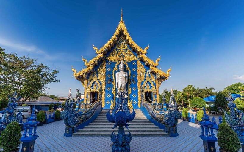 Chiang Mai: Lalita Cafe & White, Blue, Big Buddha Temples - Long Neck Karen Village: Option A vs Option B (and what that means)