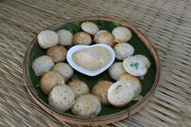Chiang Mai Lanna Northern Thai Cooking Experience with Locals - Small group size and the recipe book: what you take home