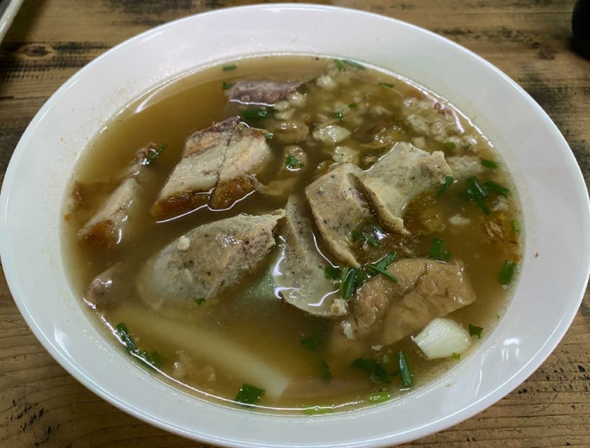 Chiang Mai: Local Food and Markets Guided Walking Tour - Starting at Khua Khaek Bridge: the logistics that keep the tour calm