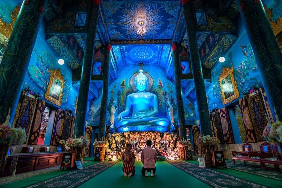 Chiang Mai: Long Neck Village & Chiang Rai’s Iconic Temples - A 12-hour Chiang Rai art-and-culture sprint from Chiang Mai