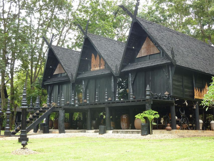 Chiang Mai: Long Neck Village & Chiang Rai’s Iconic Temples - Getting there: pickup timing, long drives, and how to stay sane