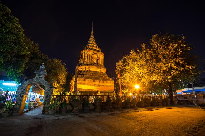 Chiang Mai Night Bike Tour - Wat Lok Molee: Moat Crossing and a Wooden Prayer Hall at Night