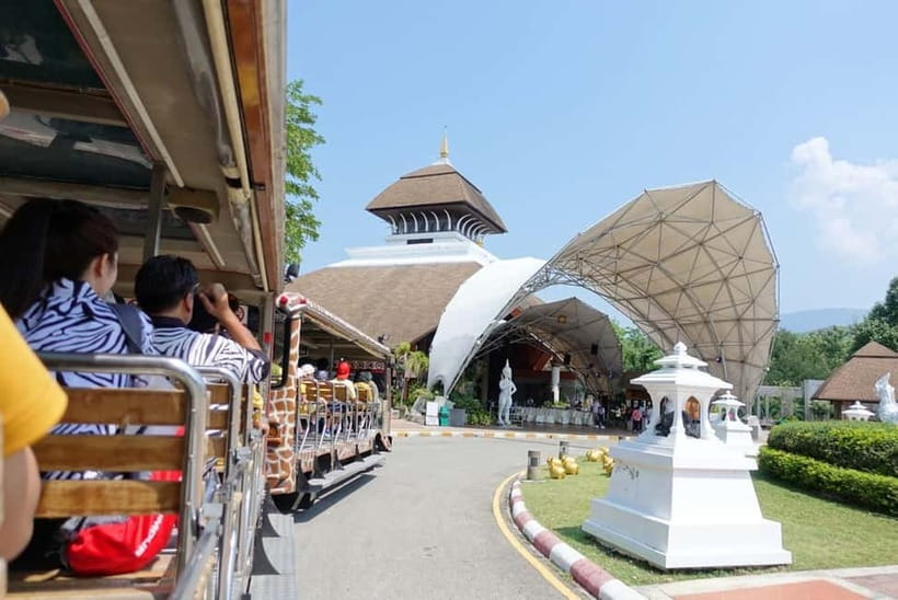 Chiang Mai Night Safari: Entry Ticket with Tram Ride - Entry Game Plan: QR E-Ticket to First Animal Zone