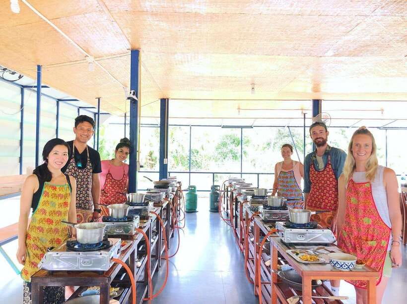 Chiang Mai Organic Thai Cooking Experience - Organic garden tour: choosing ingredients in a serene farm setting
