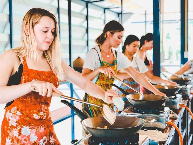 Chiang Mai Organic Thai Cooking Experience - Should you book Chiang Mai Organic Thai Cooking Experience?