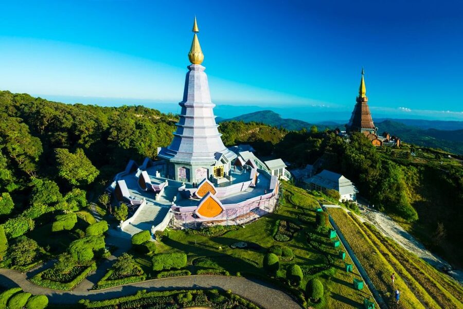Chiang Mai: Pha Dok Siew Nature Trail & Doi Inthanon Trip - Doi Inthanon National Park: The Roof of Thailand at 2,565 Meters
