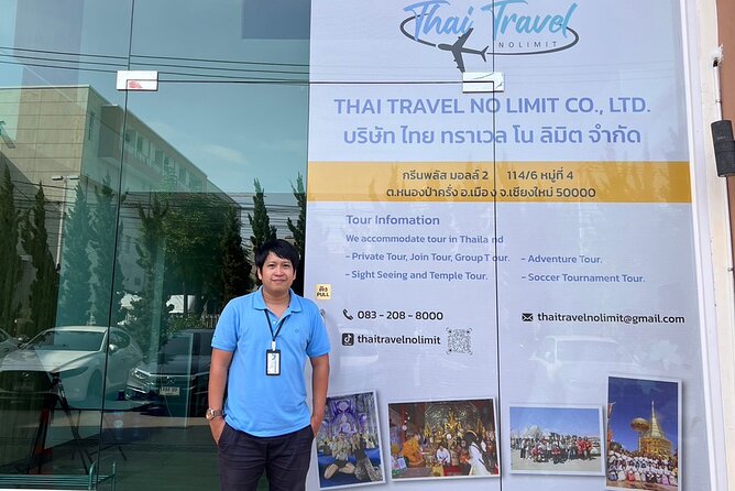 Chiang Mai Private Tourist Guide with Private Transportation - Where the day starts: customizing around Tha Phae Gate