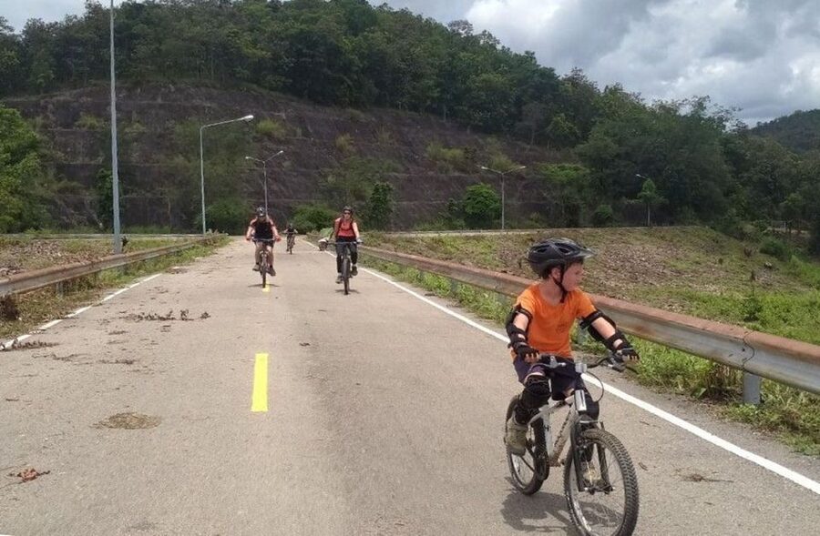 Chiang Mai: Rainforest Guided Mountain Biking Tour - What you get for $62: bike quality, lunch, and the “real tour” package