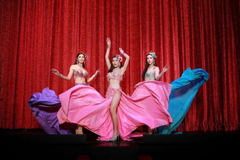 Chiang Mai: Siam Dragon Cabaret Show with Optional Transfer - The 70-Minute Show: What the Evening Feels Like