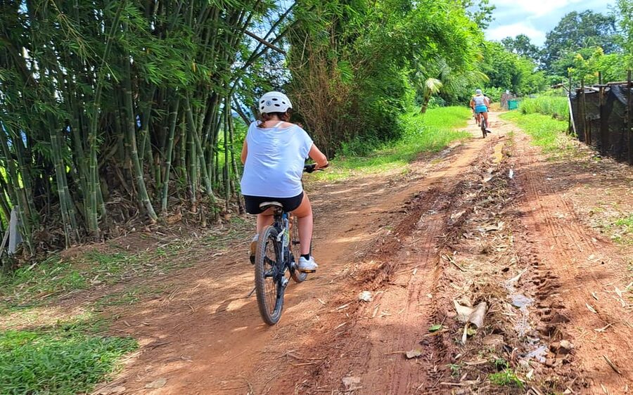 Chiang Mai: Sticky waterfall, lake kayak and cycling tour - Timing and pacing: an 8-hour “active” day, not a slow tour