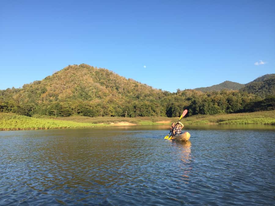 Chiang Mai: Sticky waterfall, lake kayak and cycling tour - The waterfall play zone: how to enjoy the climb