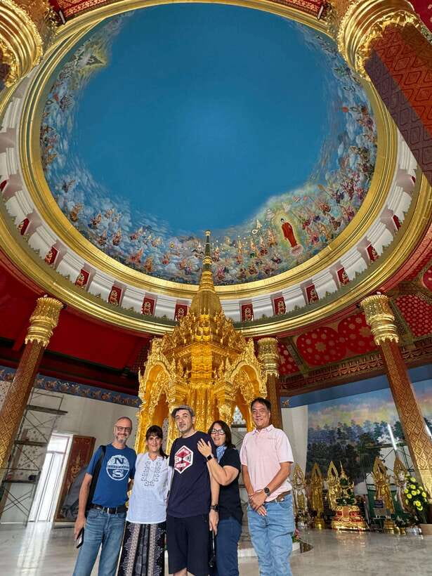 Chiang Mai: Sticky Waterfall scenic loop unseen lake &temple - Wat Phratat Doi Saket: panoramic temple views and the Skywalk option