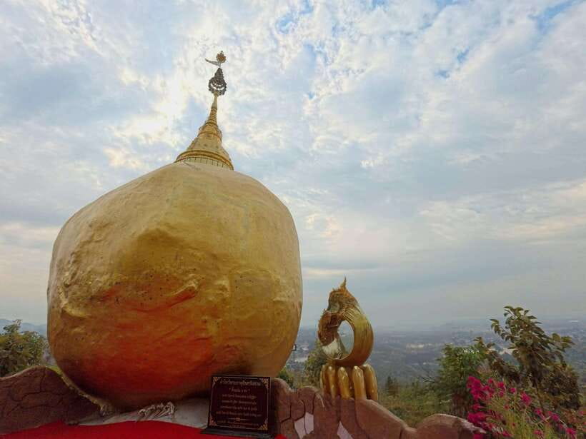 Chiang Mai: Sticky Waterfall scenic loop unseen lake &temple - Mae Kuang Dam viewpoints: lake scenery with a calm, photo-friendly break
