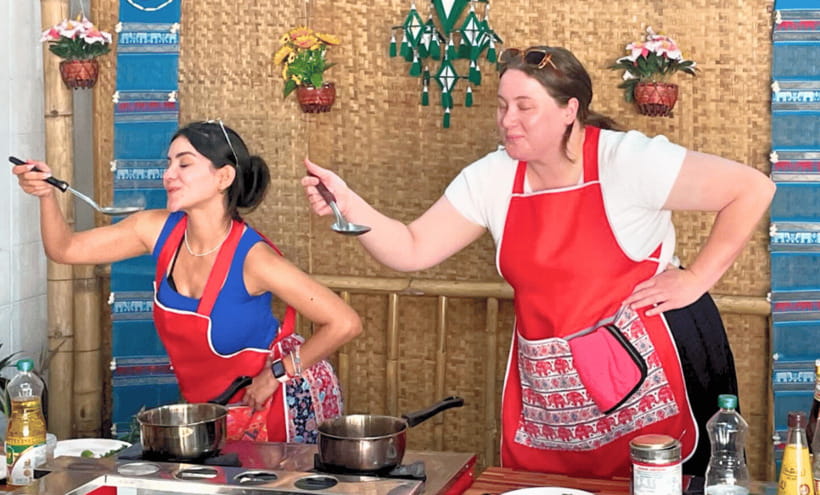 Chiang Mai : Super Fun Thai Cooking Class - Instructors and the feel: humor, clarity, and tailored requests