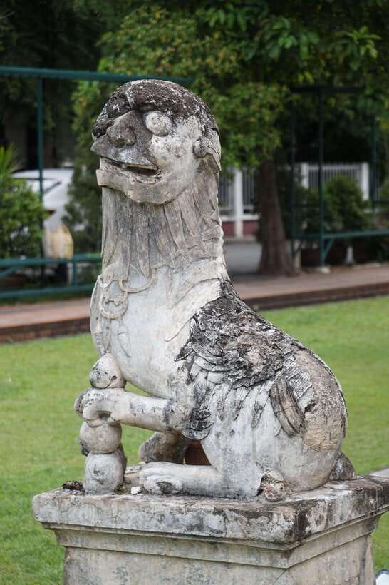 Chiang Mai: Temple And City Walking Tour Part I - Wat Phra Singh and the Phra Singh Buddha Relic