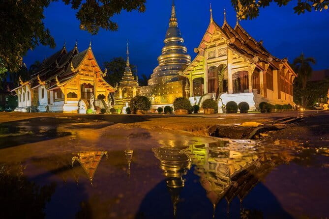 Chiang Mai Temples and Market Tuk Tuk Night Tour - Your Night Plan: The Route That Makes Sense After 6:30 pm