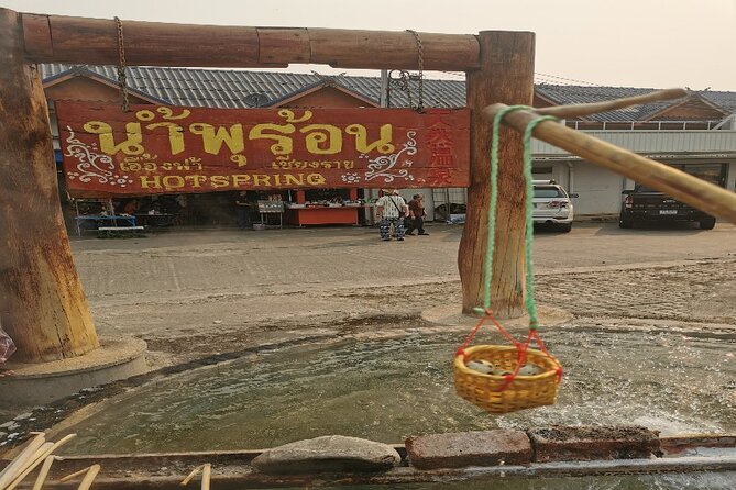 Chiang Mai to Chiang Rai White, Blue, Red Temples Long Neck Tour - Price and value: what you’re really paying for at about $63