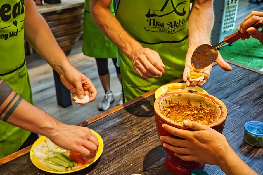 Chiang Mai: Traditional Thai-Akha Cooking Class& Market Tour - The Akha Influence: Freshness, Health, and What You Learn to Taste