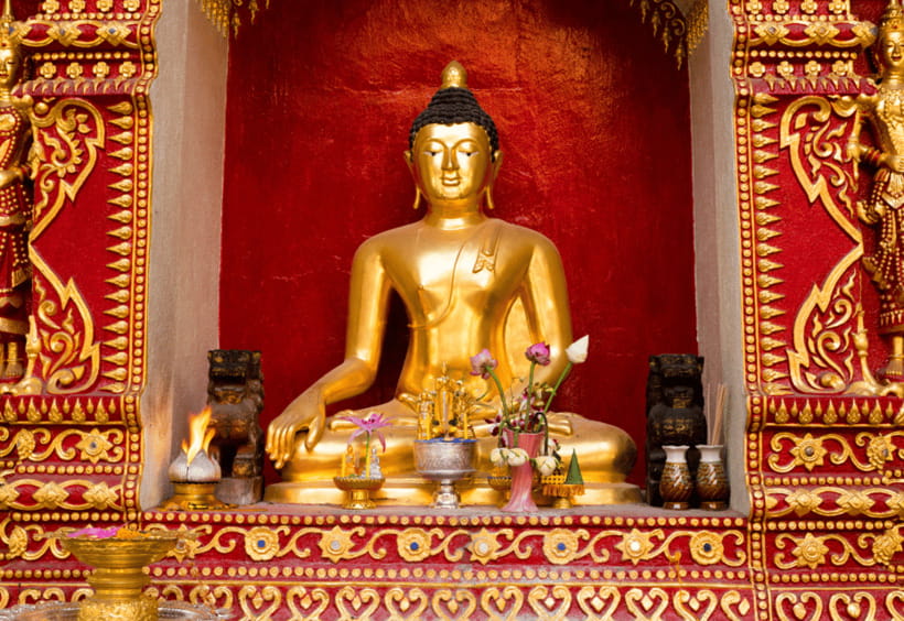 Chiang Mai Tuk Tuk: Old City Private Day Tour - Private tuk-tuk logistics that actually help