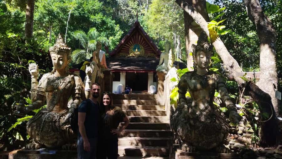 Chiang Mai: Wat Umong, Wat Pha Lat And Wat Doi Suthep Tour - What to Wear: The Simple Rules That Make Temples Feel Comfortable