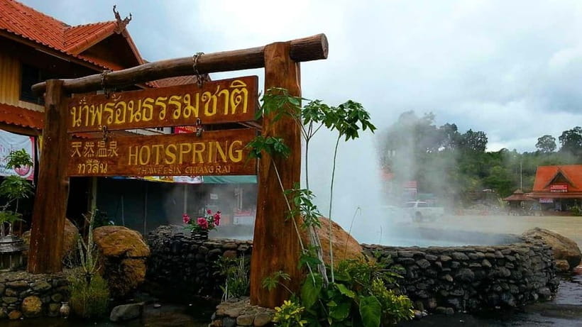 Chiang Mai: White and Blue Temples and Lalita Cafe - The real value math: what $51 gets you (and what it doesn’t)