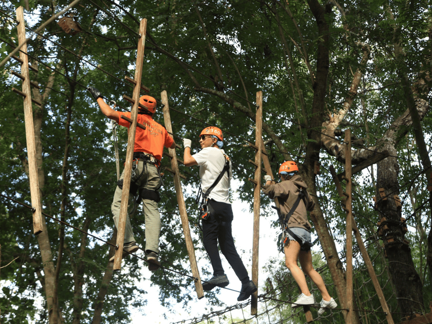 Chiang Mai: Zipline adventure with lunch & city hotel pickup - Instructors and language support: English, Thai, Chinese