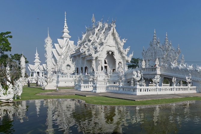 Chiang Rai Day Tour from Chiang Mai + The Long Neck Hill Tribe With Boat - Food and Timing: Lunch Included, But the Day Is Still Tight