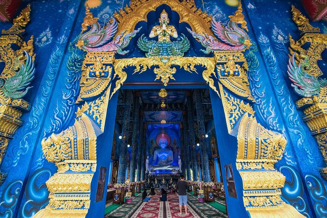 Chiang Rai Full Day Tour with Boat Trip and Longneck Village - Mae Khachan Hot Spring: A Quick Stretch Stop, Not a Spa Day