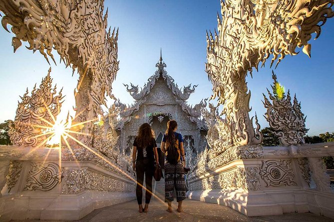 Chiang Rai One Day: White Temple, Golden Triangle, Akha Hilltribe - How the 12-hour Chiang Rai circuit works from Chiang Mai