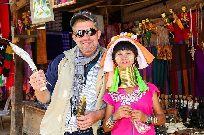 Chiang Rai One Day : White Temple, Golden Triangle, Boat Ride to Laos, Long Neck - Long Neck Karenni Village: photos, context, and respect