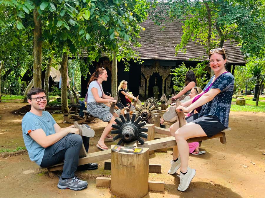 Chiang Rai:Private Transfer to Chiang Mai with Temples Visit - Price and value: is $273 up to 3 actually fair?