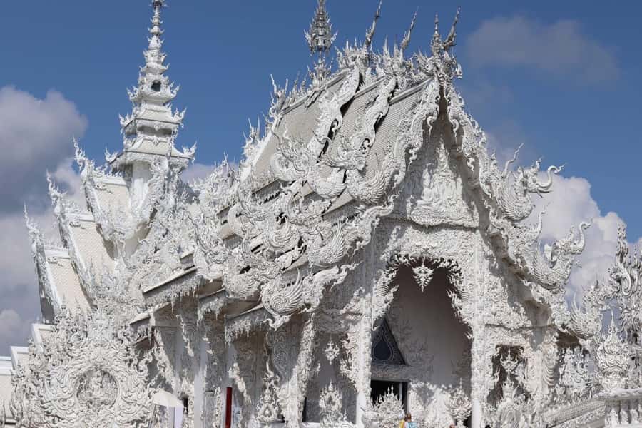Chiang Rai: Temples Trip with Sang Kaew and Lalitta Cafe - Rainbow Temple (Wat Saeng Kaeo Phothiyan): Color, Guidance, and a Skywalk Ticket