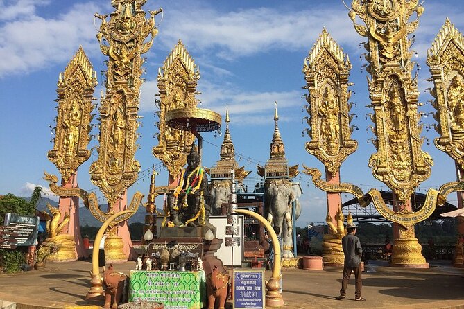 Chiang Rai Tour: Hot Spring,White Temple, Golden Triangle, Yao - Optional Laos border and boat fees: decide before you go