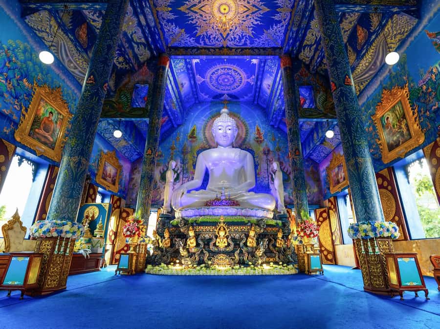 Chiang Rai White Temple and Blue Temple Day Tour - Meeting Point, Pickup Zones, and the Long Van Ride