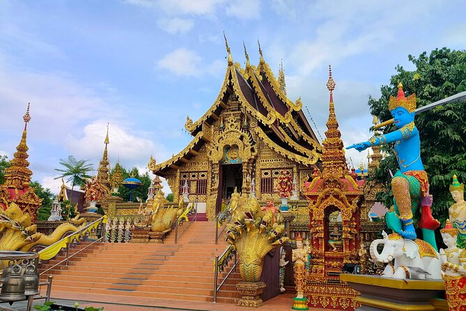Chiang Rai Wonders: White, Blue & Red Temples and Hot Spring - Wat Rong Khun (White Temple): the iconic one, plus the extra fee