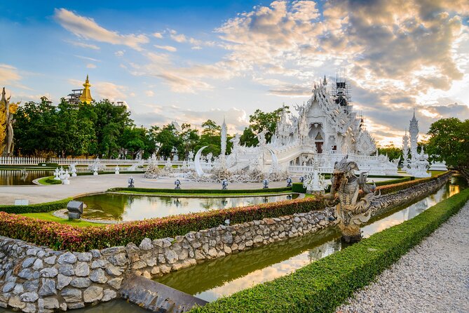 Chiang Rai Wonders: White, Blue & Red Temples and Hot Spring - Wat Sang Kaew Phothiyan (Temple of Light): the less-crowded finale