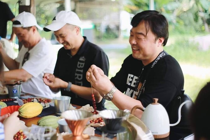 Chiangmai Coffee Farm Tour - Roasting and brewing: the part that makes this tour worth the price