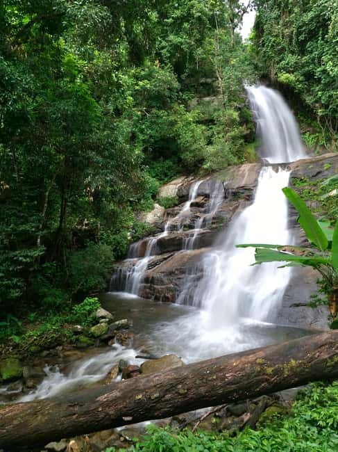 Chiangmai : Doi Inthanon unseen spot , Rice terrace & temple - Wat Pgageyo Ram: a temple stop that feels quieter in the mountains